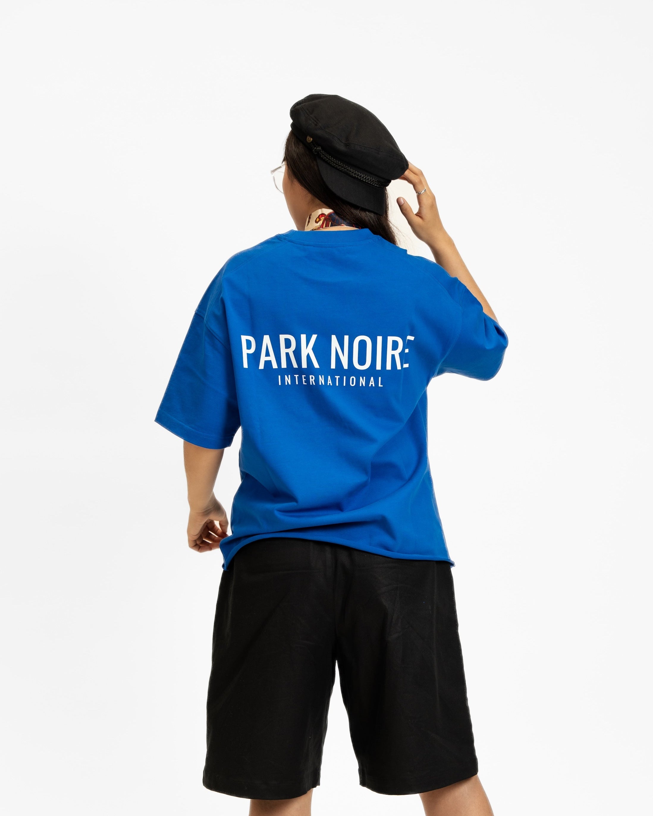 Emblem Cropped Tee
