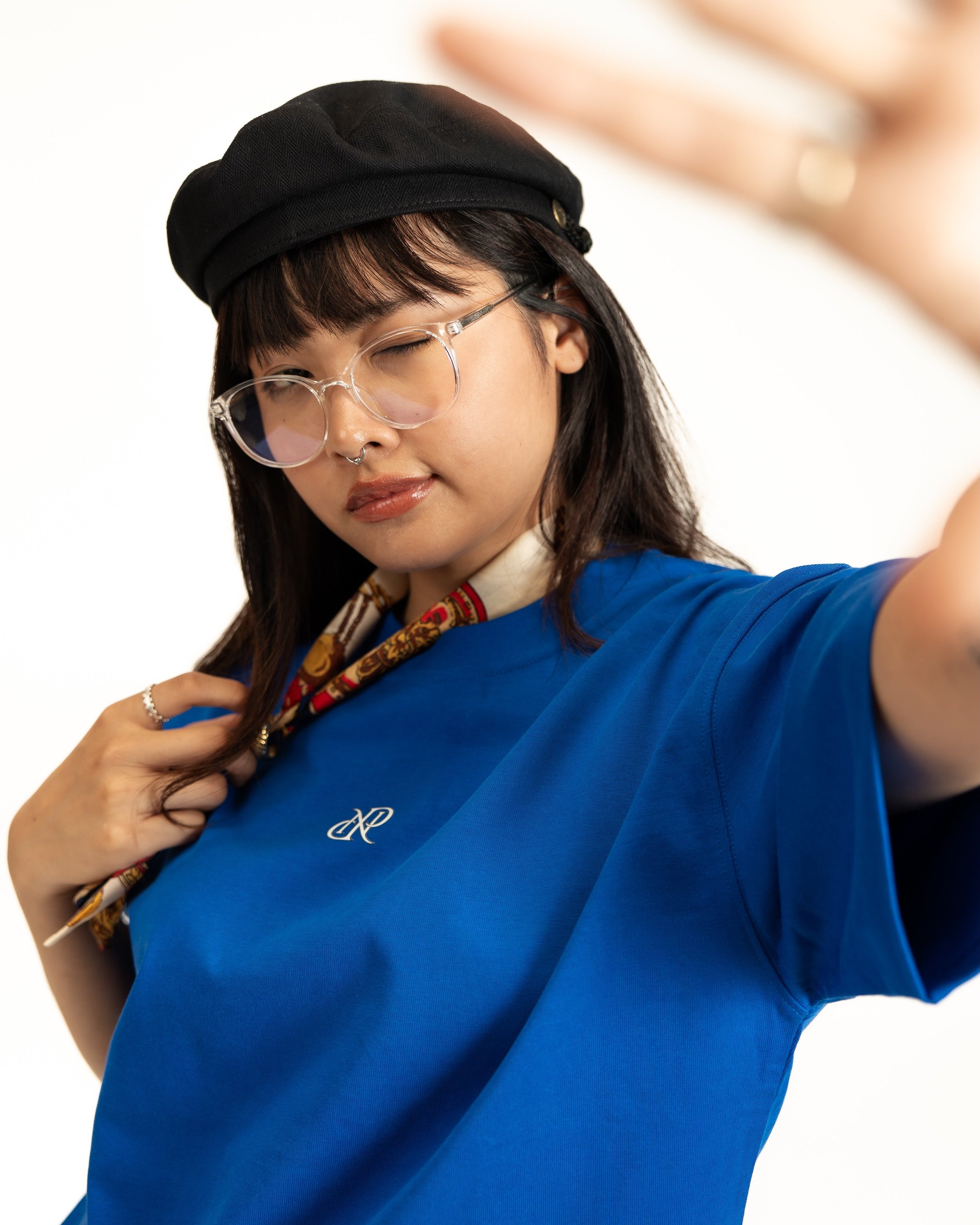 Emblem Cropped Tee