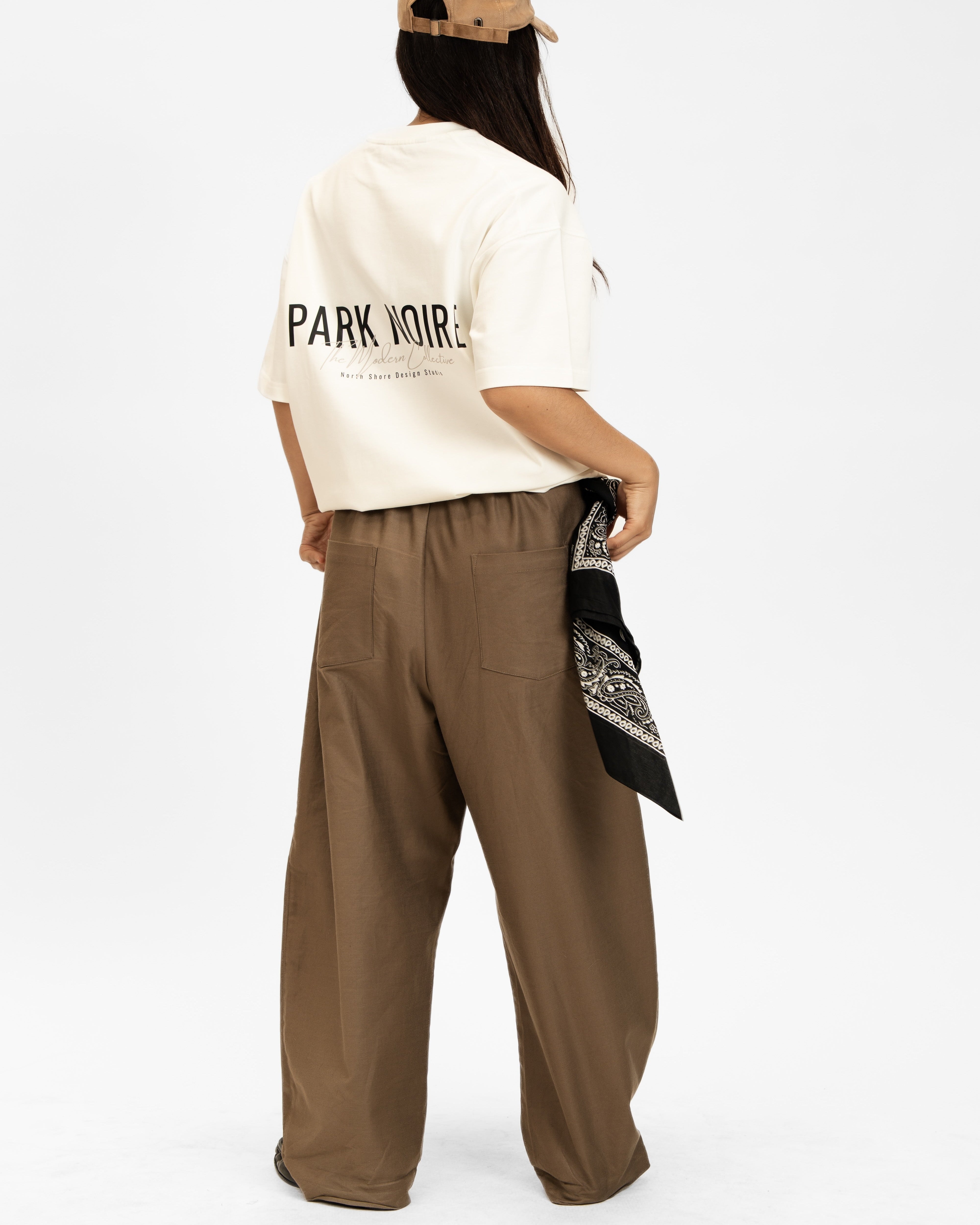 Barrel Pleated Pants