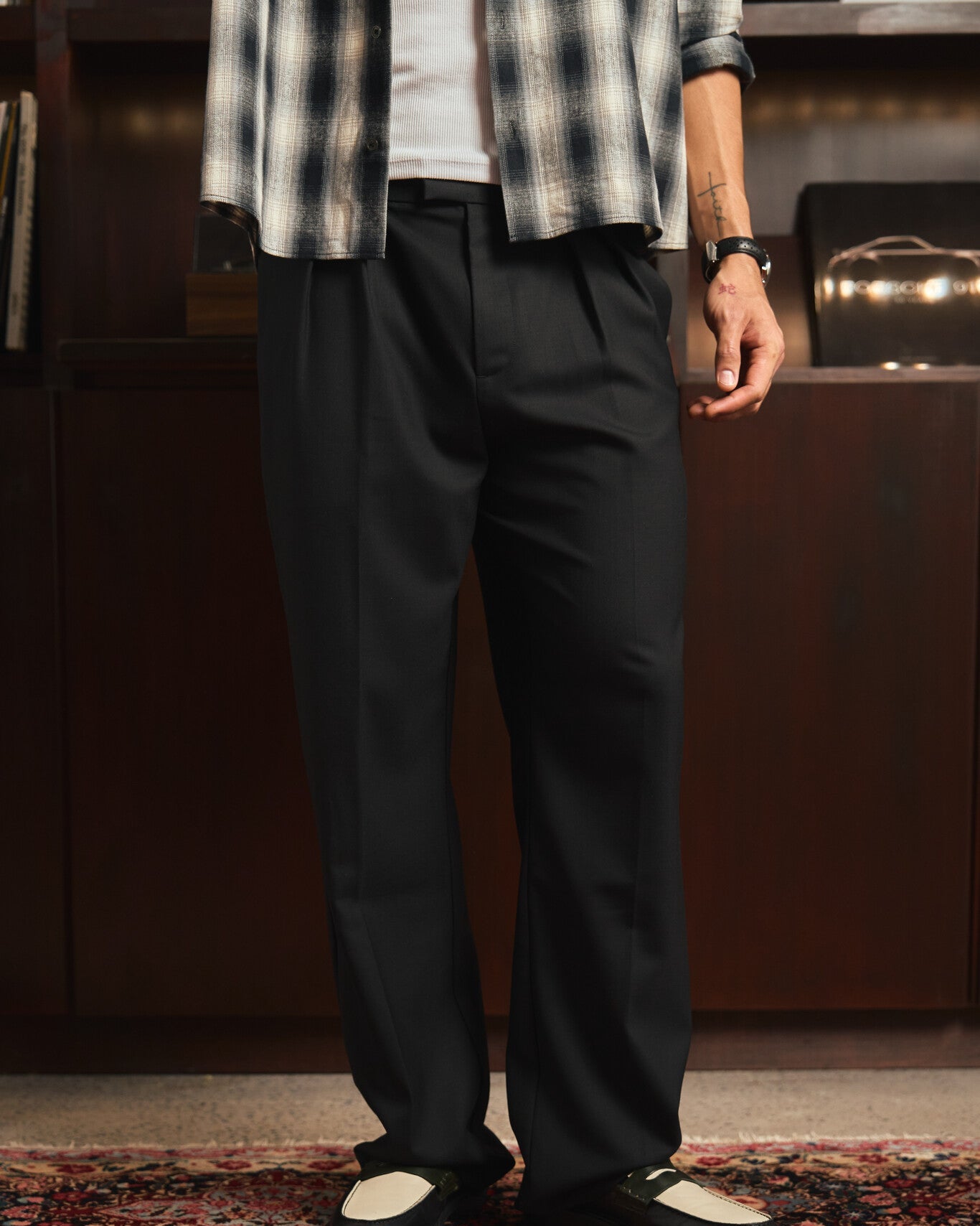 Double Pleated Serge Pants