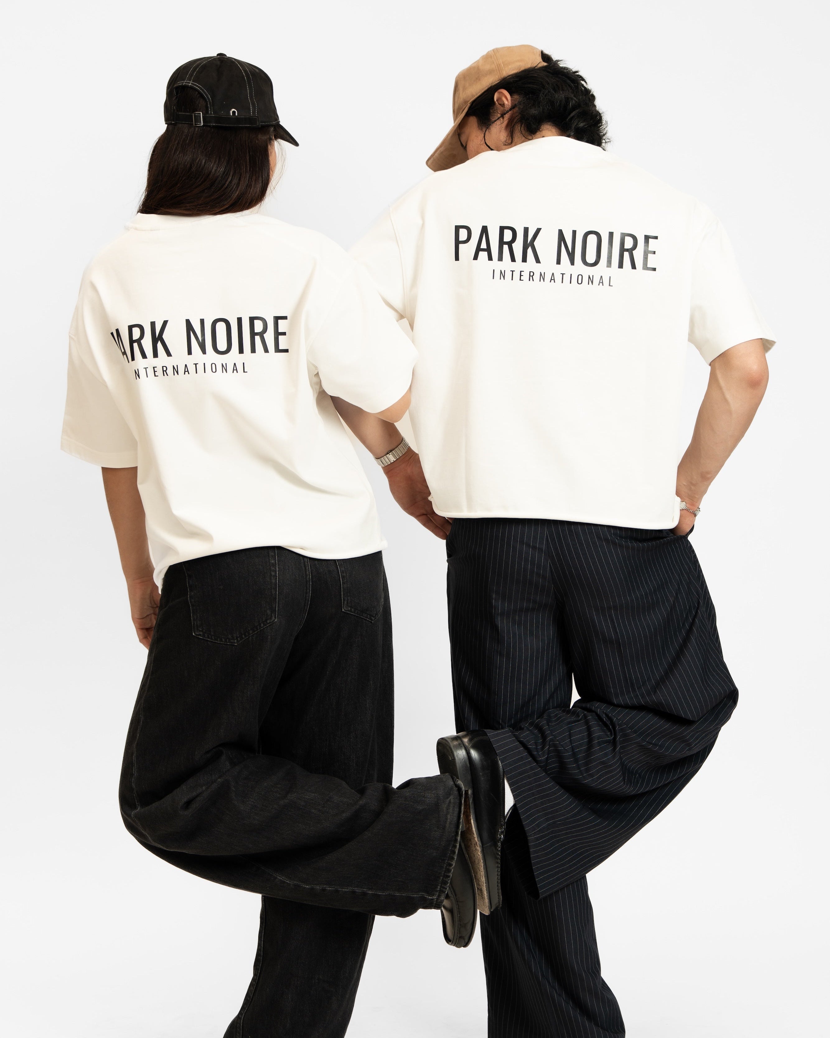 Emblem Cropped Tee