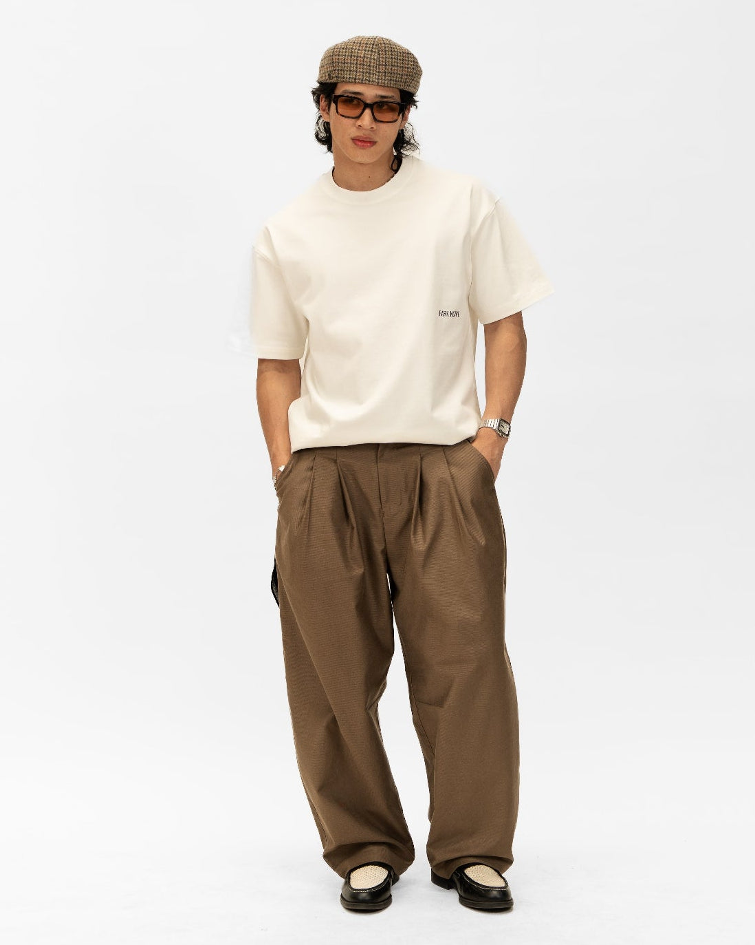 Barrel Pleated Pants