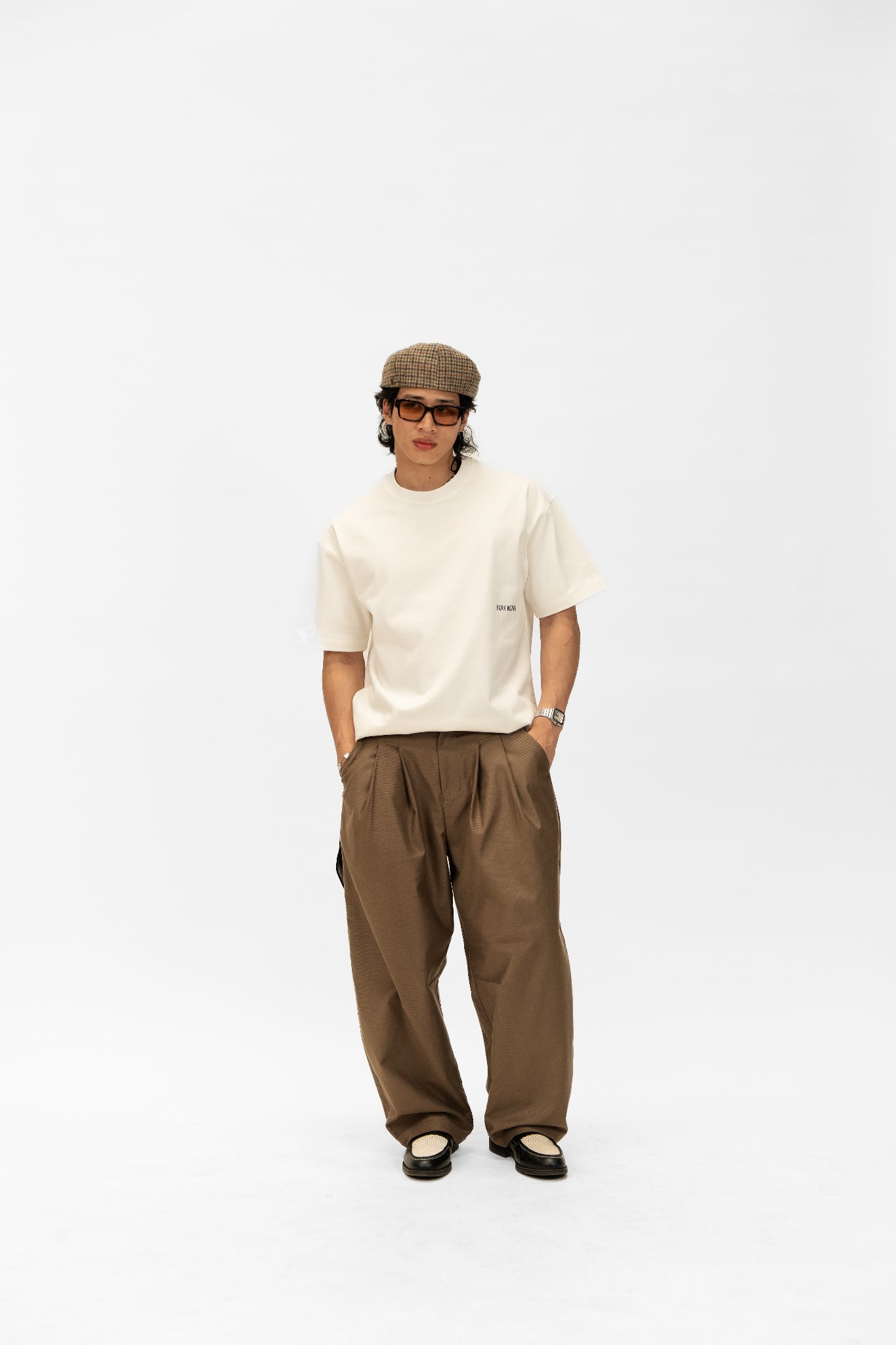 Barrel Pleated Pants